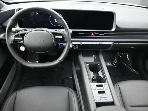 New 2025 Hyundai Ioniq 6 SEL AWD/4WD image 12