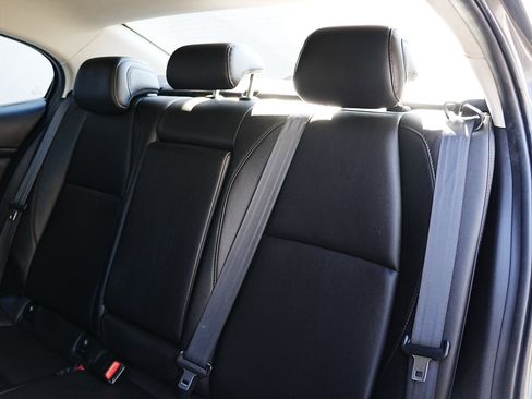 Used 2020 MAZDA MAZDA3 Sedan w/ Preferred Package image 14