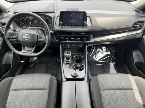 Used 2025 Nissan Rogue SV AWD/4WD image 38