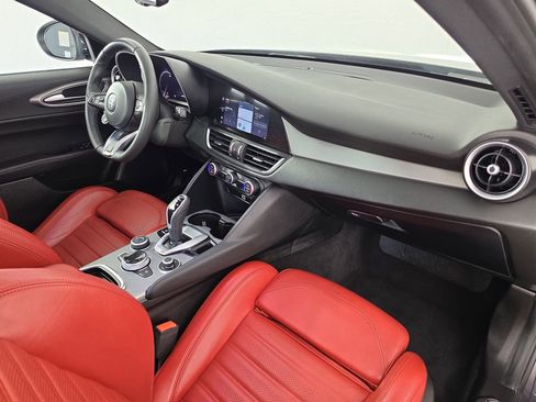 Used 2024 Alfa Romeo Giulia Ti w/ Performance Driving Package RWD image 42