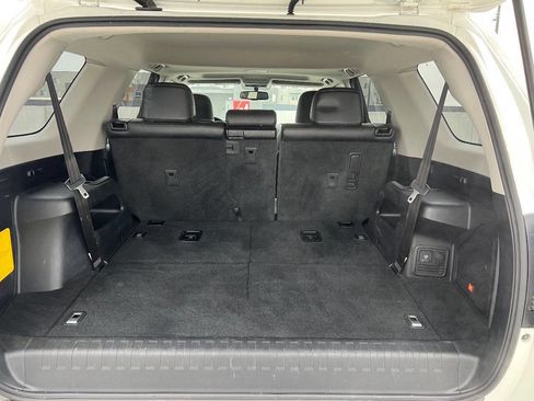 Used 2013 Toyota 4Runner Limited image 20