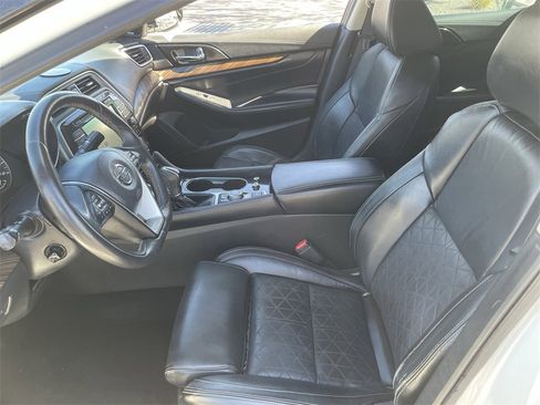 Used 2017 Nissan Maxima Platinum image 20