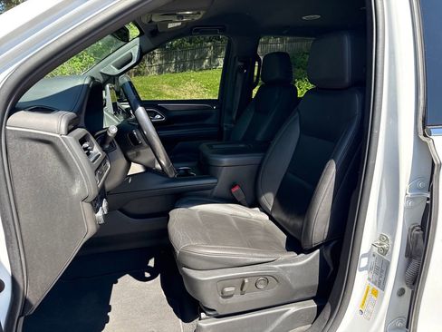 Used 2022 Chevrolet Tahoe LT AWD/4WD image 11