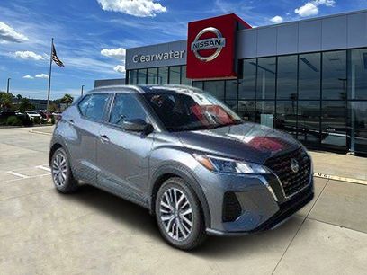 Certified 2021 Nissan Kicks SV