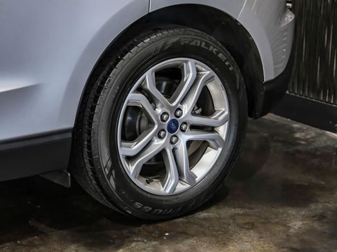 Used 2018 Ford Edge Titanium w/ Technology Package image 66