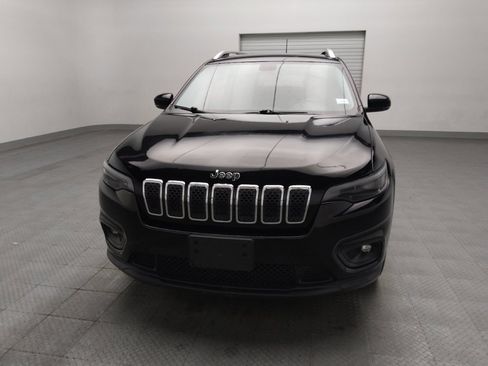 Used 2019 Jeep Cherokee Latitude Plus w/ Comfort/Convenience Group FWD image 15