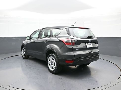 Used 2018 Ford Escape S image 8