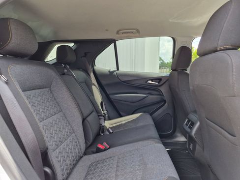 Used 2022 Chevrolet Equinox LT FWD image 29