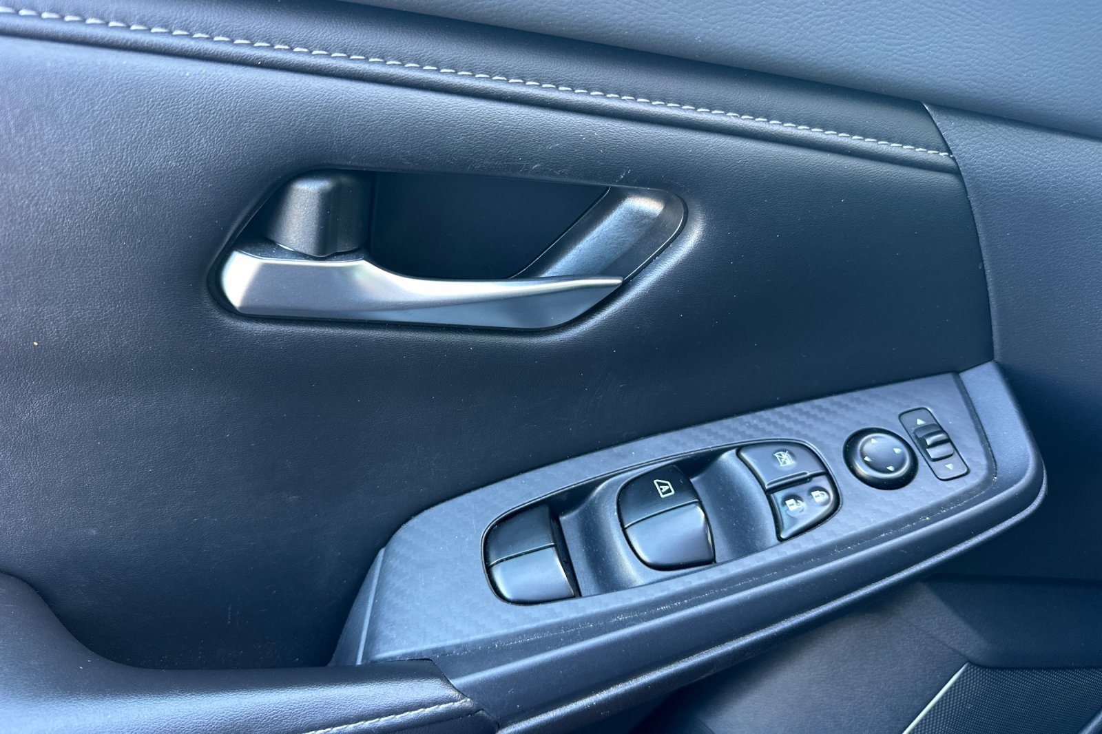 Used 2021 Nissan Sentra SV FWD image 11