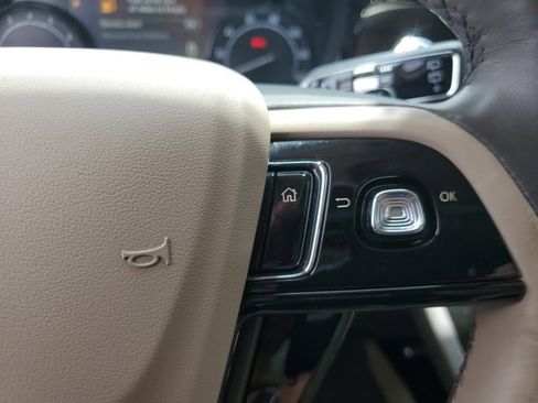 Used 2020 Lincoln Corsair Reserve w/ Equipment Group 201A image 24