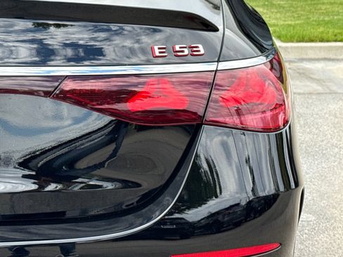Used 2025 Mercedes-Benz E 53 AMG e 4MATIC Sedan image 14