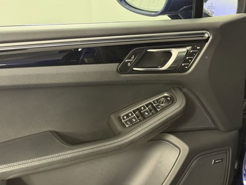 New 2025 Porsche Macan image 26