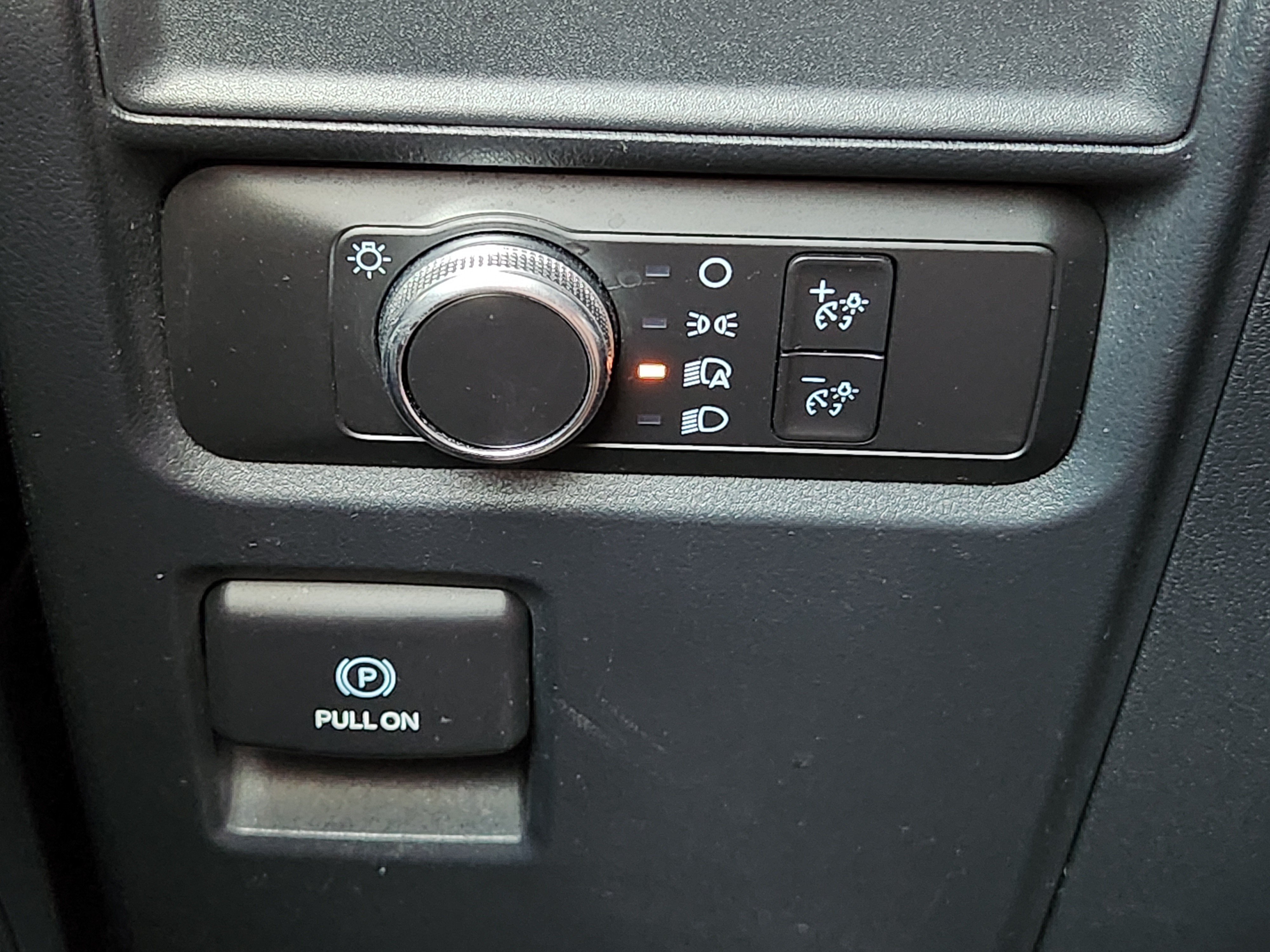 Used 2022 Ford Expedition Max XLT RWD image 23