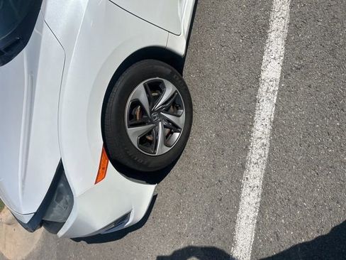 Used 2019 Honda Civic LX image 7