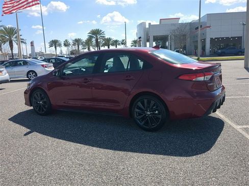 Certified 2024 Toyota Corolla SE image 6