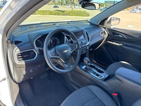 Used 2022 Chevrolet Equinox LT w/ LPO, Cargo Package image 9