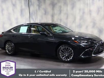 Certified 2024 Lexus ES 300h Ultra Luxury w/ Accessory Package (Z2)