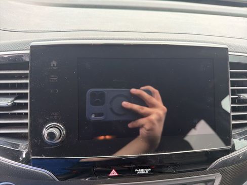 Used 2023 Honda Passport TrailSport image 17