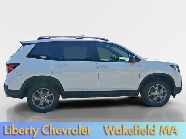 Used 2024 Honda Passport TrailSport image 8