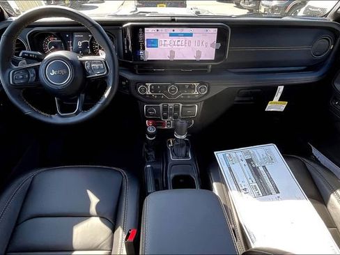 New 2025 Jeep Wrangler Unlimited Rubicon 392 image 6