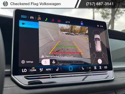 New 2026 Volkswagen Tiguan SE image 38