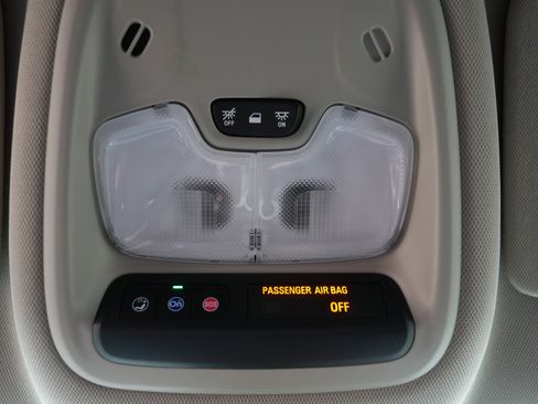 Used 2025 Buick Encore GX Preferred image 33