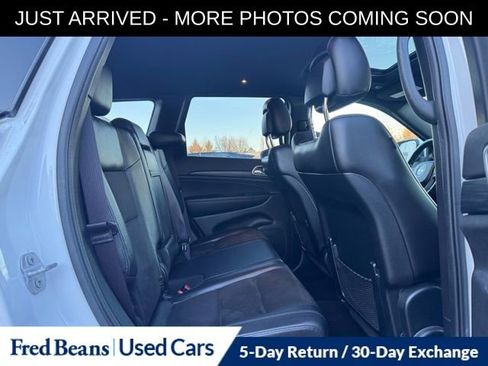 Used 2020 Jeep Grand Cherokee Altitude image 15