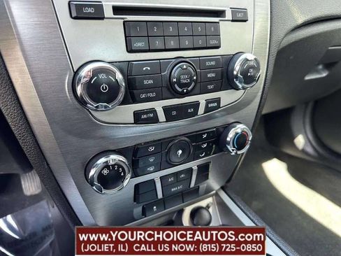 Used 2010 Ford Fusion SE image 24