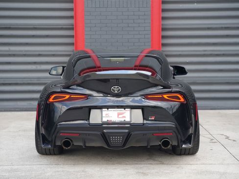 Used 2022 Toyota Supra w/ Safety & Technology Package image 11