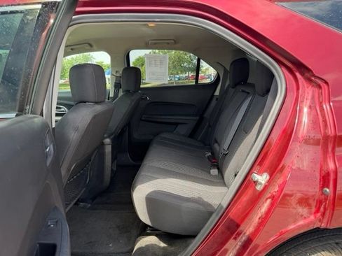 Used 2017 Chevrolet Equinox LT w/ Convenience Package FWD image 8