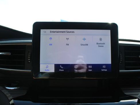 Used 2022 Ford Explorer Limited w/ Equipment Group 301A RWD image 55