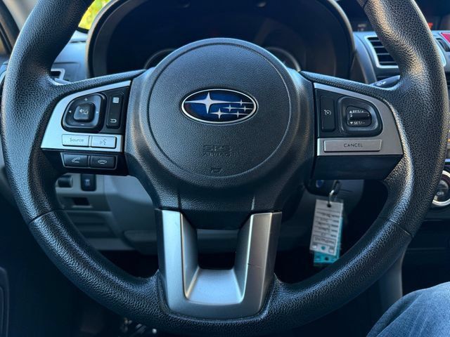 Used 2017 Subaru Forester 2.5i Premium AWD/4WD image 11