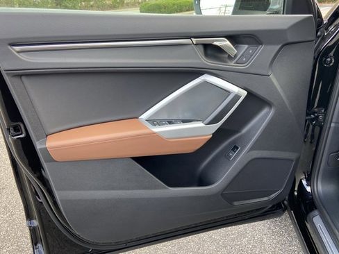 Used 2021 Audi Q3 2.0T Premium w/ Convenience Package image 26