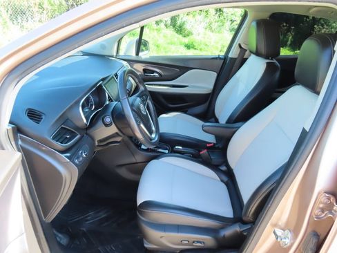 Used 2018 Buick Encore Preferred FWD image 20