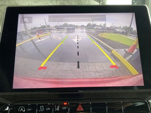 Used 2025 Jeep Compass Latitude w/ Altitude Special Edition image 16