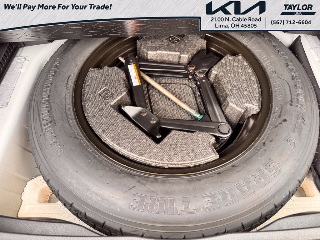 Used 2020 Toyota RAV4 XLE Premium w/ All Weather Liner Package FWD image 21