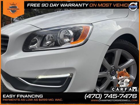Used 2016 Volvo V60 T5 Premier image 2