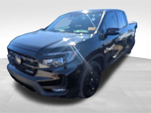 Used 2024 Honda Ridgeline Black Edition image 4