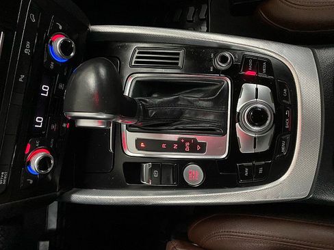 Used 2017 Audi Q5 2.0T Premium Plus w/ Technology Package image 20