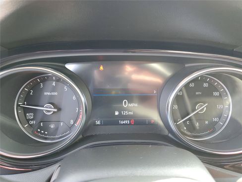 Used 2020 Buick Encore GX Select image 24