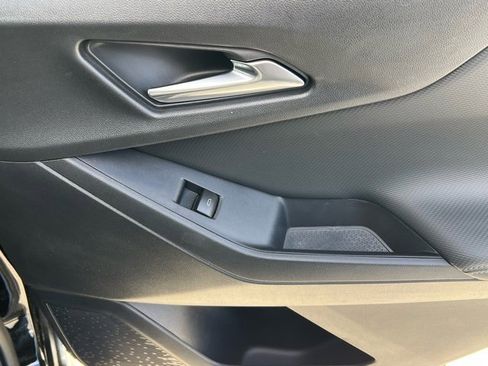 New 2026 Chevrolet Equinox LT w/ Convenience Package II image 19