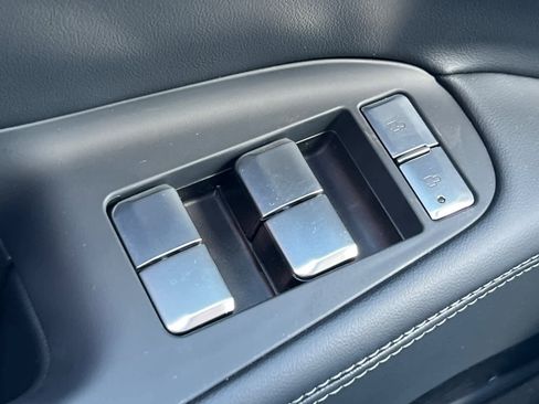 New 2026 Lincoln Navigator L Reserve AWD/4WD image 14