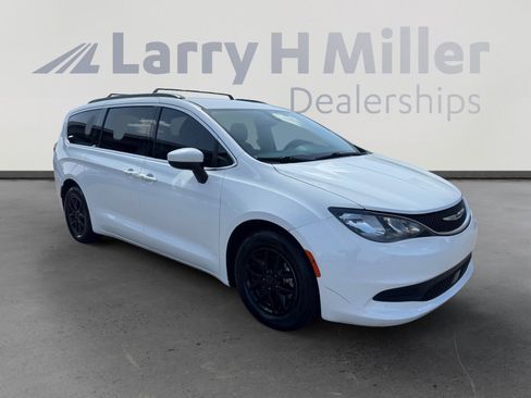 Used 2021 Chrysler Voyager Lxi FWD image 7