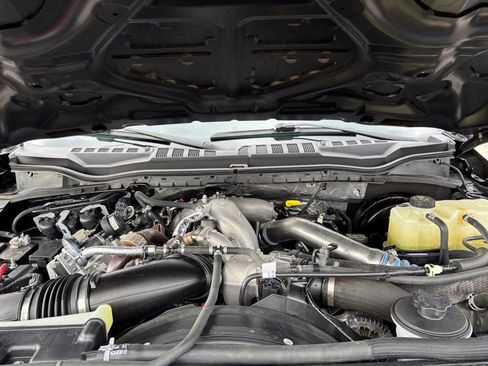 Used 2022 Ford F250 Lariat w/ Lariat Ultimate Package image 25