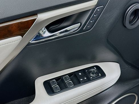 Used 2017 Lexus RX 450h AWD image 15