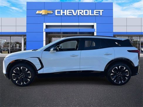 Certified 2024 Chevrolet Blazer EV RS image 6