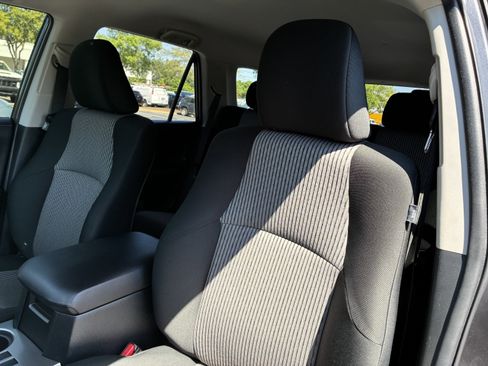 Used 2022 Toyota 4Runner SR5 image 23