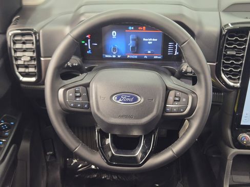 Certified 2025 Ford Ranger XLT w/ Equipment Group 301A High image 25