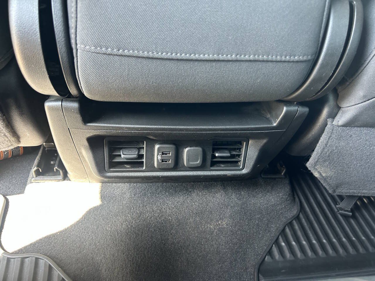 Used 2020 GMC Sierra 1500 SLE w/ SLE Value Package AWD/4WD image 16