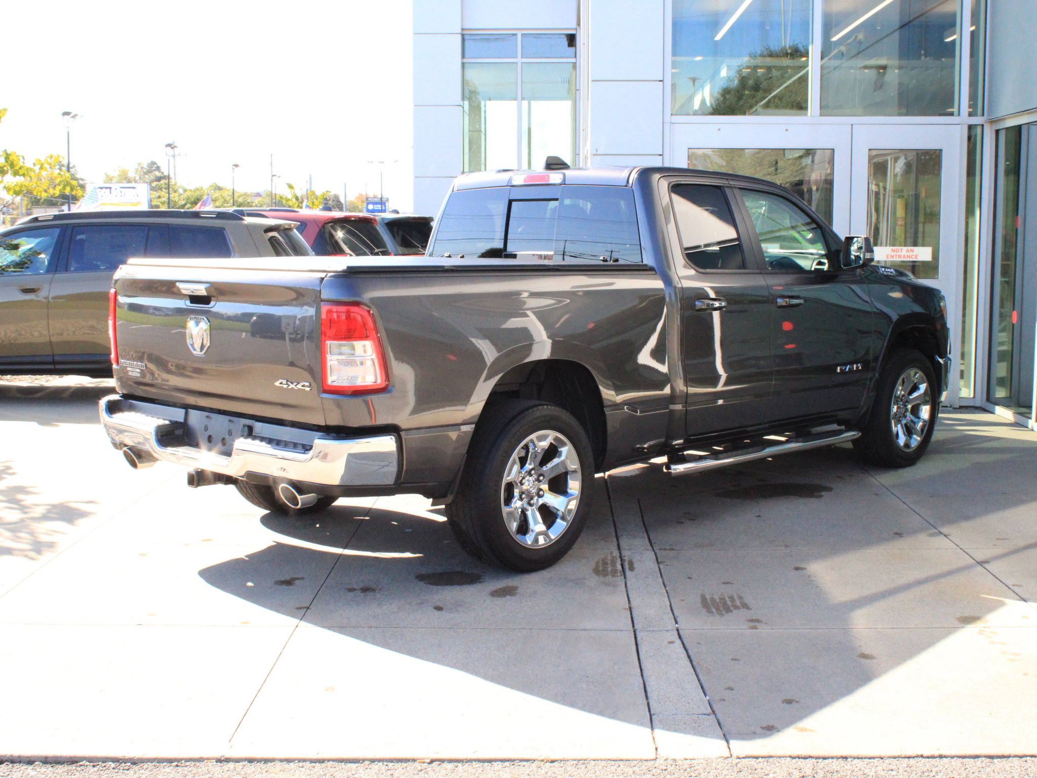 Used 2020 RAM 1500 Big Horn AWD/4WD image 6